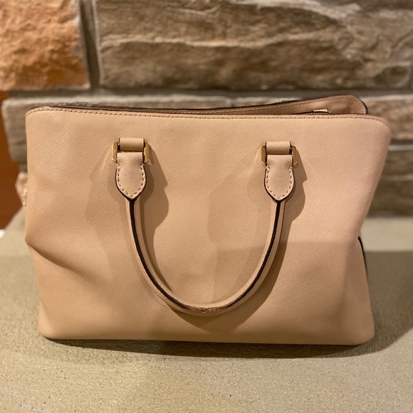 Michael Kors bag - Picture 2 of 9